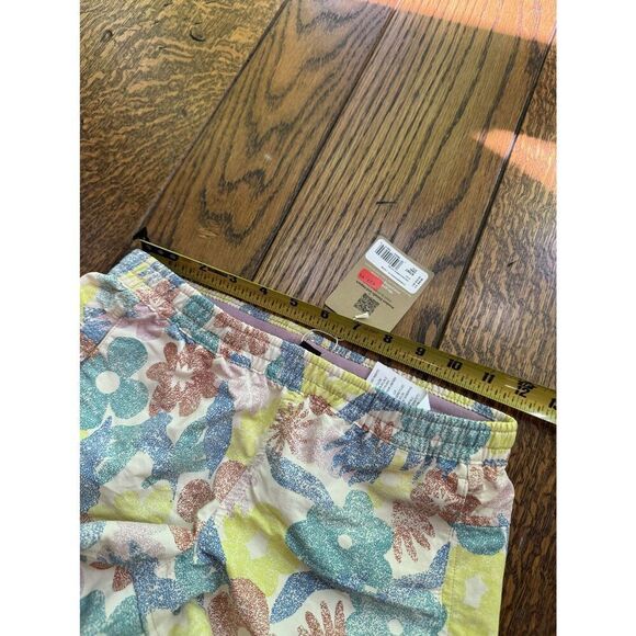 Patagonia Kids Girls Baggies 4" Inseam Unlined Shorts Channeling Spring Medium - Picture 4 of 4